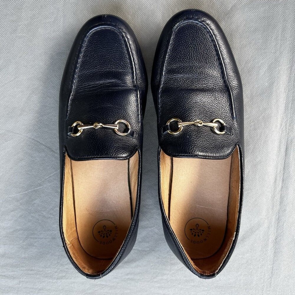 Elegant Black Leather Loafers